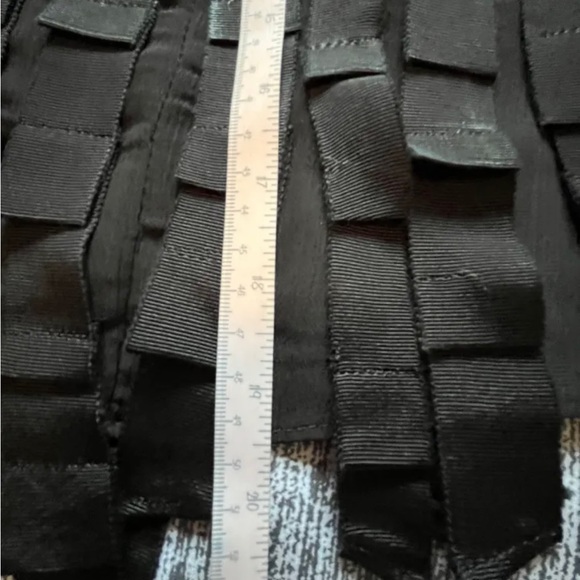 Adorable party skirt! - Picture 5 of 6